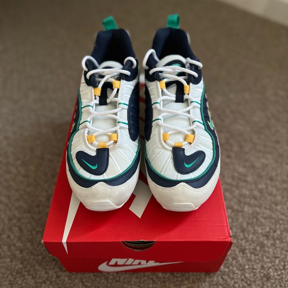 Nike Air Max